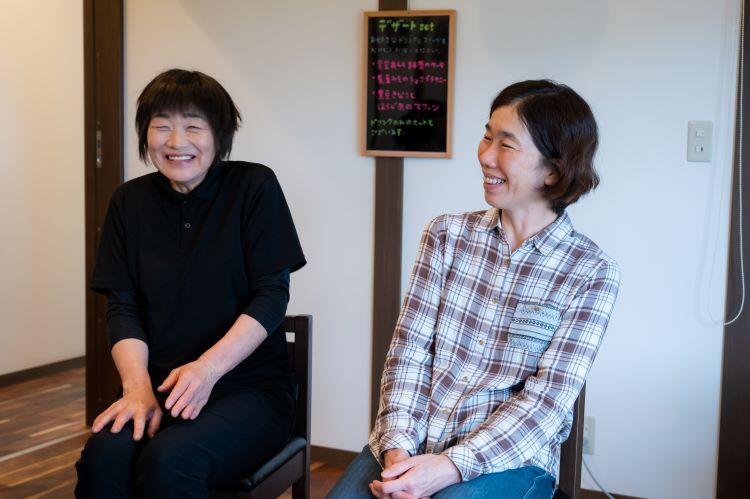 Photos: Naoko Kataoka and Takako Kawamura