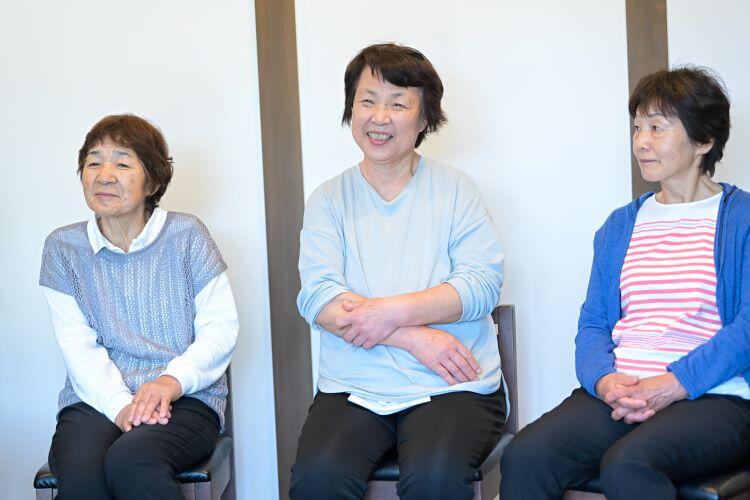 Photo: Hatsuko Hoyama, Kazuko Tainaka, and Kyoko Hoyama