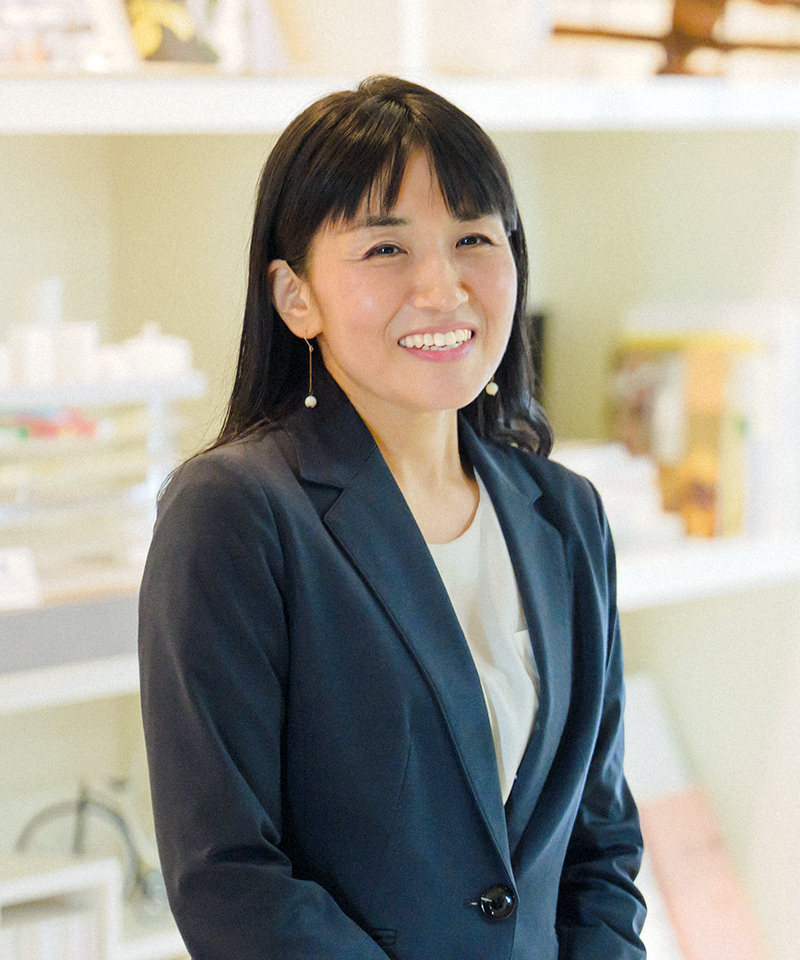 人事部長　中島 真由美